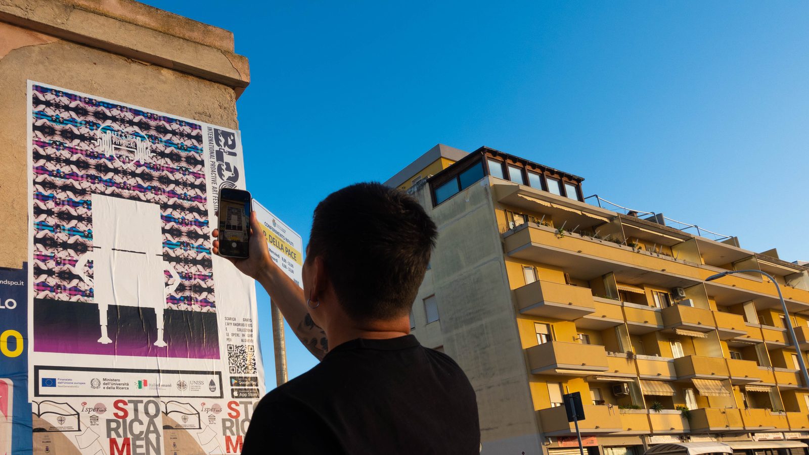 BLOOP Sardinia 2025, installation by AMADAMA