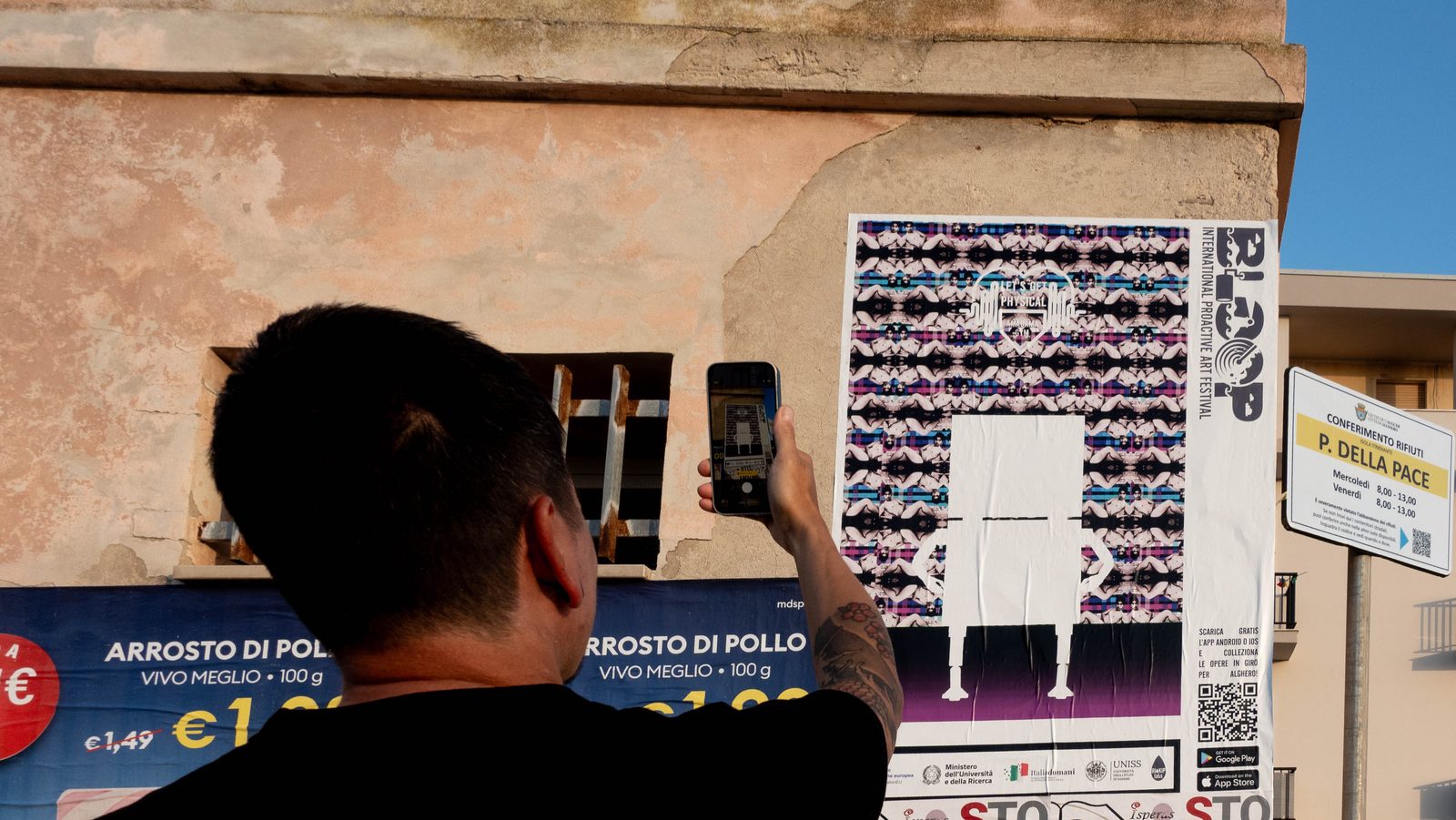 BLOOP Sardinia 2025, installation by AMADAMA
